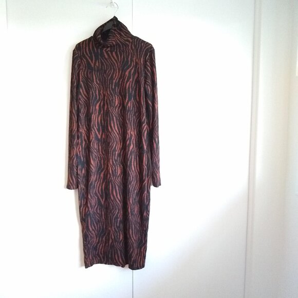 Zara fine knit jacquard animal print mock neck sweater dress - Picture 1 of 7